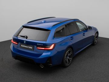 Fahrzeugabbildung BMW 330e Tour M Sport Komfortzugang Kamera 18"M LMR