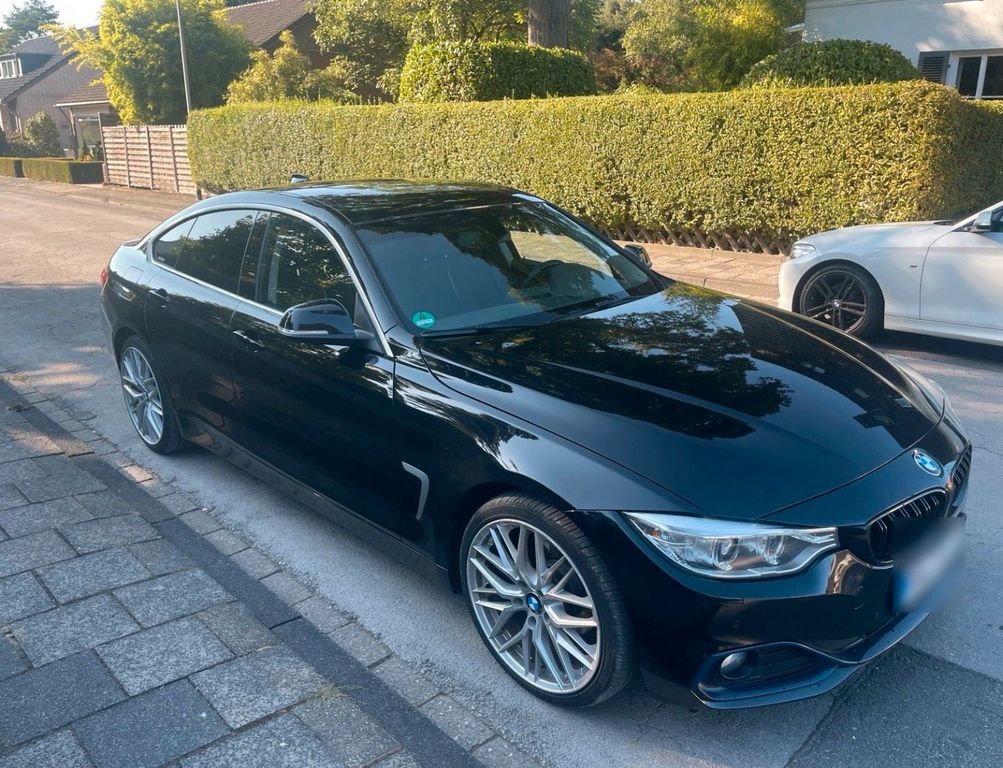 Image of BMW 320