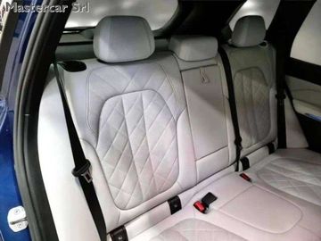 BMW X5 - 11
