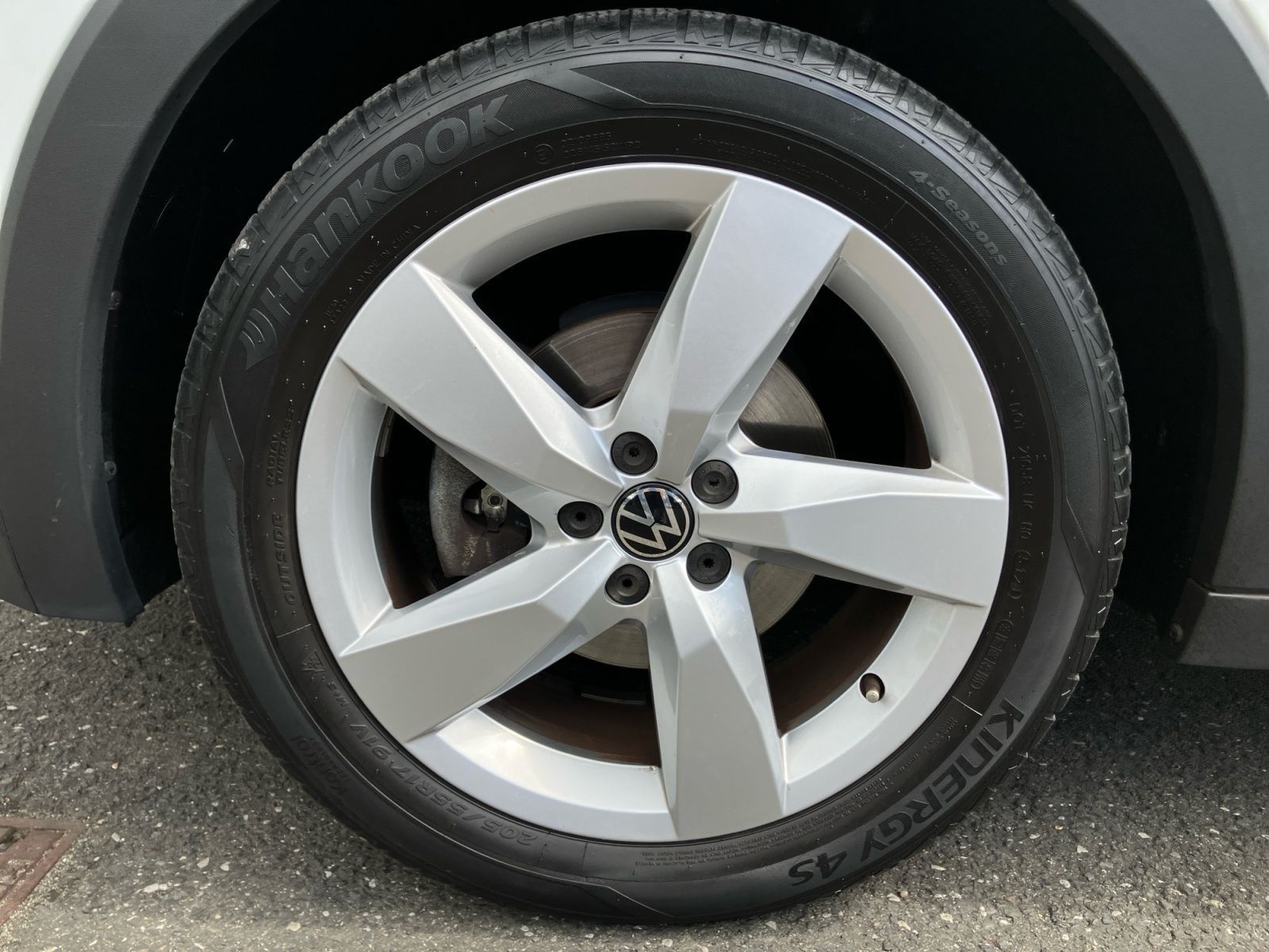 Volkswagen T-Cross - Bild 8