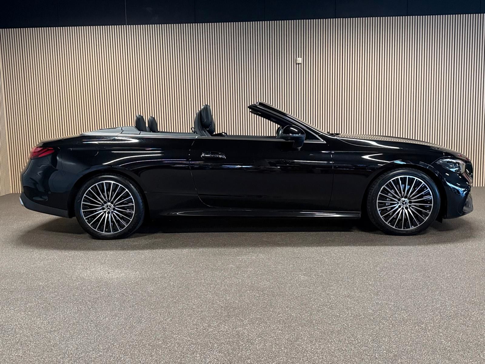 Mercedes-Benz CLE200 Cabrio AMG Advanced Plus-AIRSCARF-VOLL imagem 3