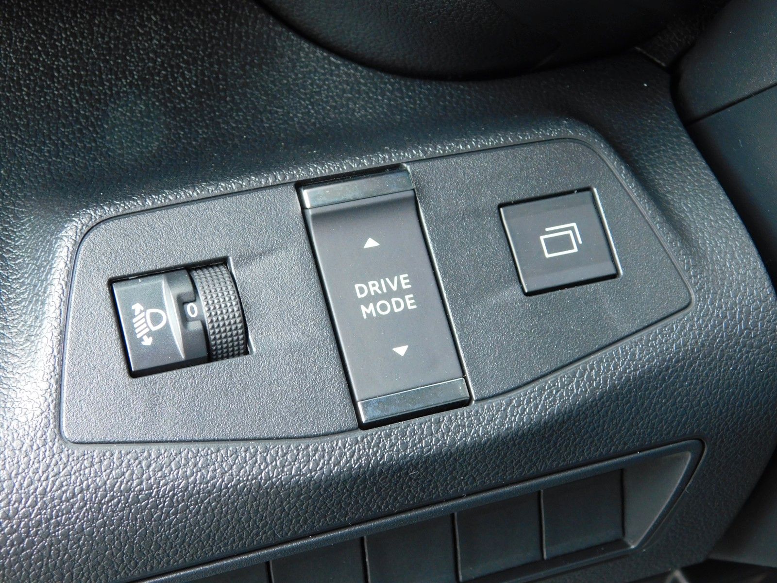 Fahrzeugabbildung Fiat Doblò Kastenwagen XL 1.5 Diesel 75 kW