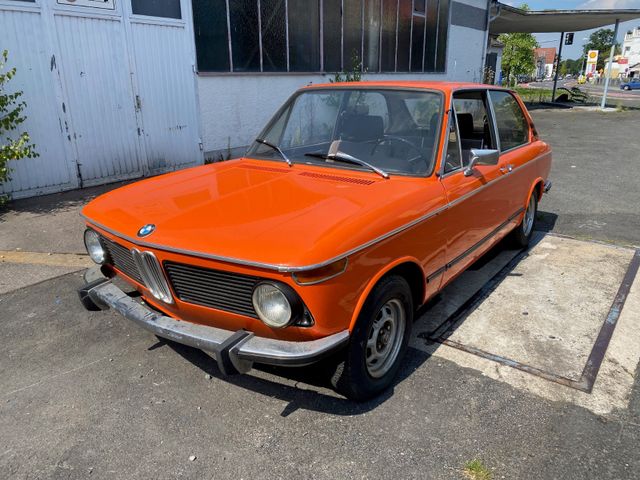 BMW 1602 Touring Inka Restaurationsobjekt Motor OK