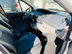RENAULT Scenic *SCHECKHEFT*TÜV06/26*Klima*Keyless*AHK