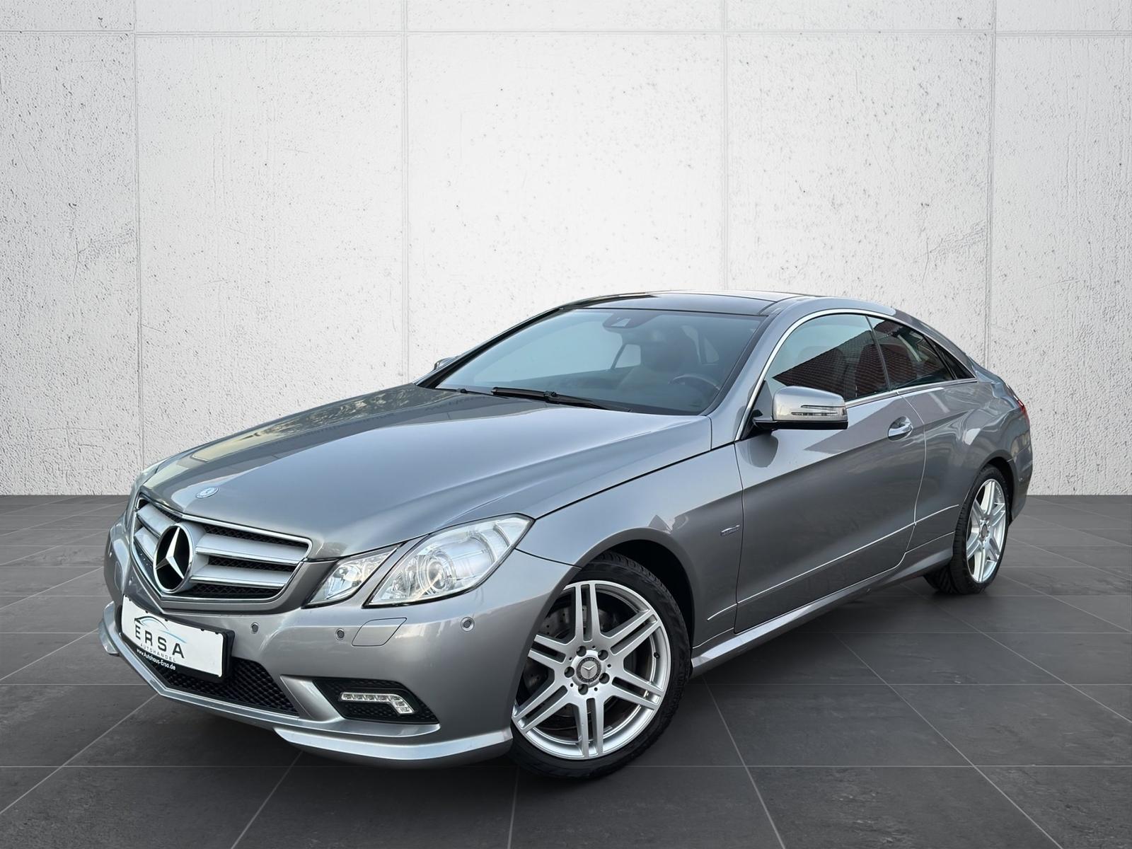 Mercedes-Benz E 250 CGI Coupe AMG-Line*Aut.*Panorama*Xenon*