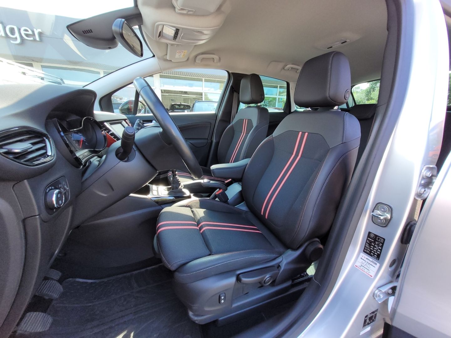 Fahrzeugabbildung Opel Crossland GS Line SHZ+LHZ+PDC+Allwetterreifen