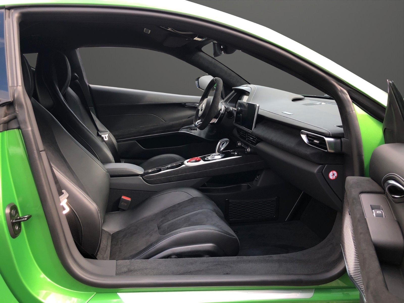 Fahrzeugabbildung Lotus Emira i4 Turbo SE ACC Lotus Wuppertal MY26