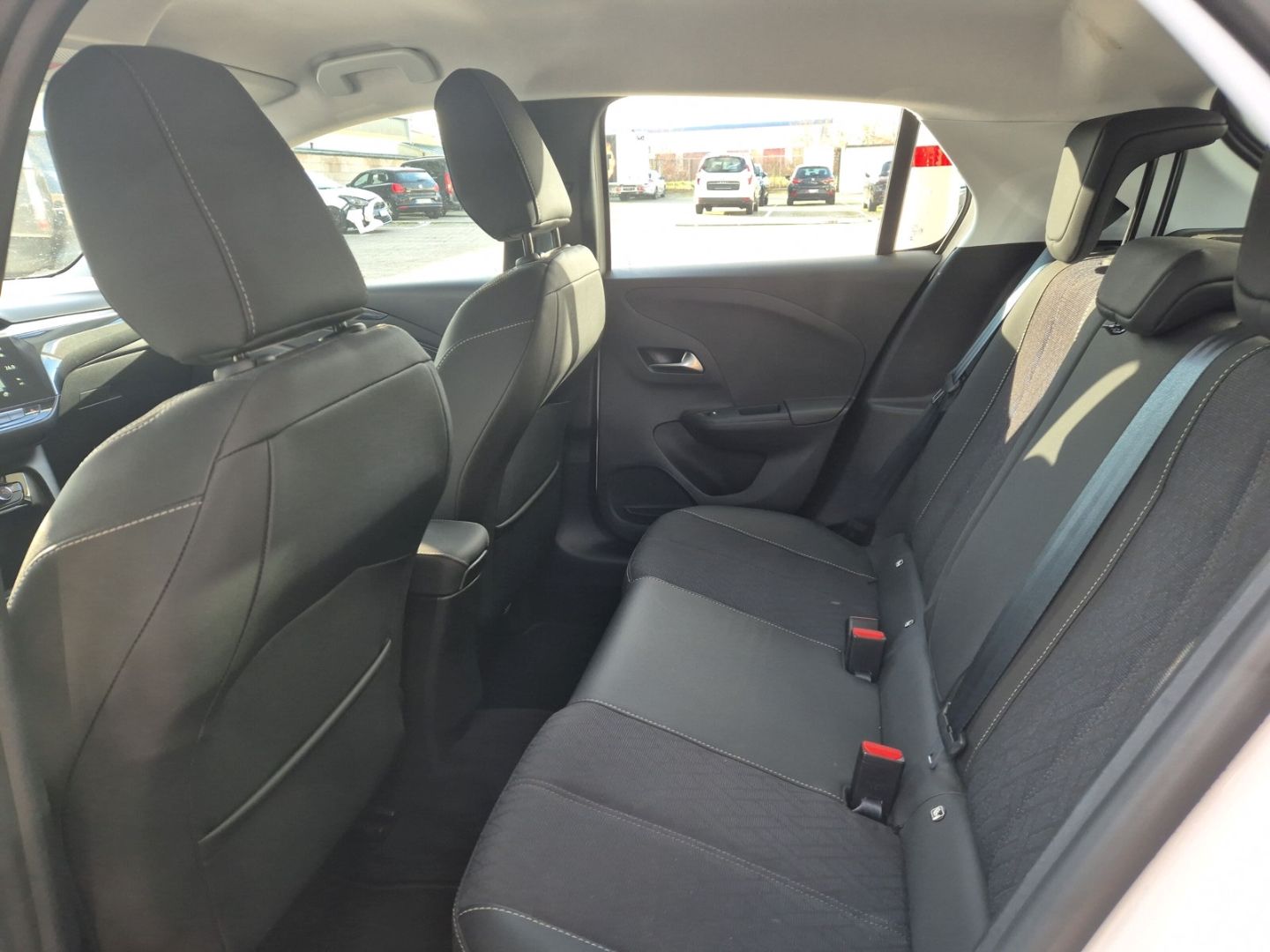 Fahrzeugabbildung Opel Corsa-e Corsa F e Elegance Navi LED ACC Apple Ca