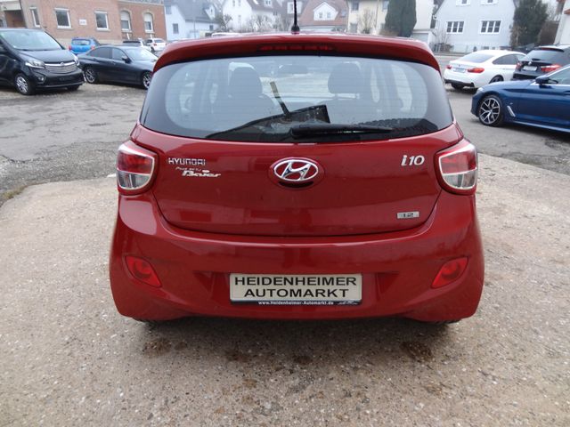 Fahrzeugabbildung Hyundai i10 FIFA World Cup Edition/2.Hd/Klima/Garantie/