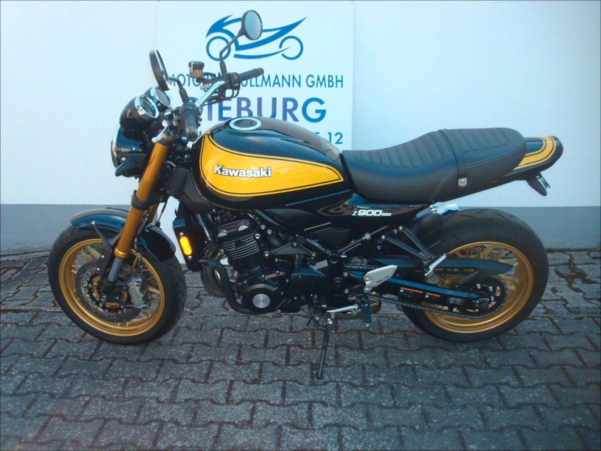 Kawasaki Z900 RS SE *fast neu*