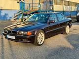 BMW 735i E38 Automatik/Restauriert/Scheckheft/8Fach - BMW 735: E38 735i