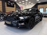 Ford Mustang / All Black/ Handschalter/Tempomat/TOP - Ford Mustang in Hannover