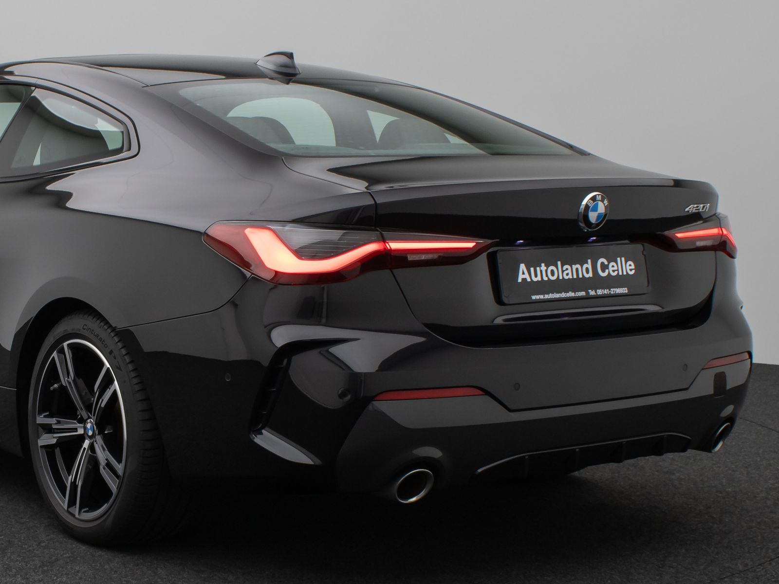 Fahrzeugabbildung BMW 420i Coupé M Sport Glasdach Kamera DAB H/K Komfo
