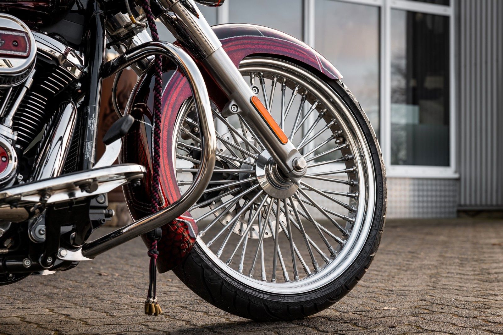 Fahrzeugabbildung Harley-Davidson FAT BOY FLFBS 114 MY24 - Chicano Umbau- Custom