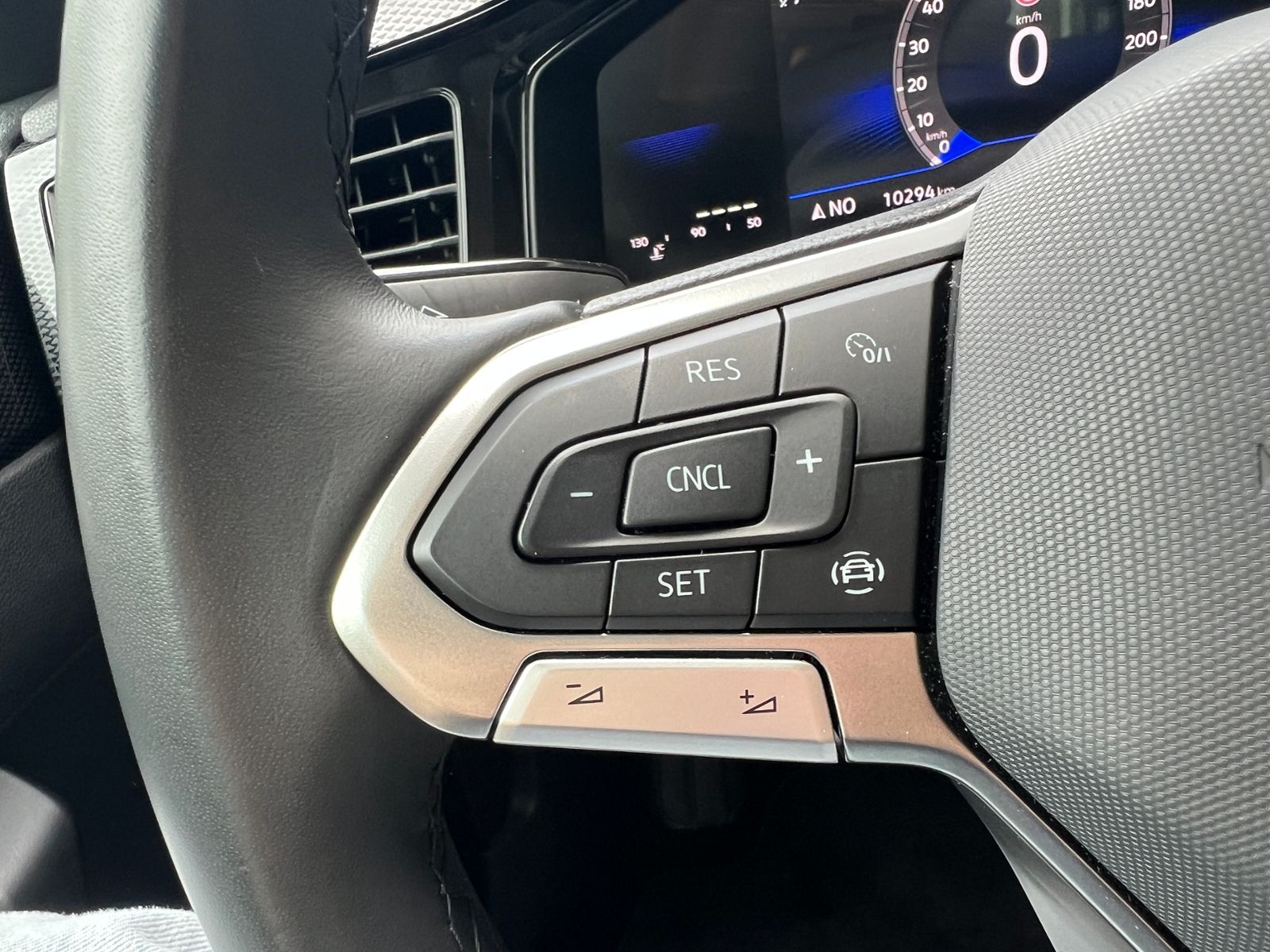 Fahrzeugabbildung Volkswagen Taigo Life 1,0 l TSI *LED, Navi, Kamera, 16''-LM