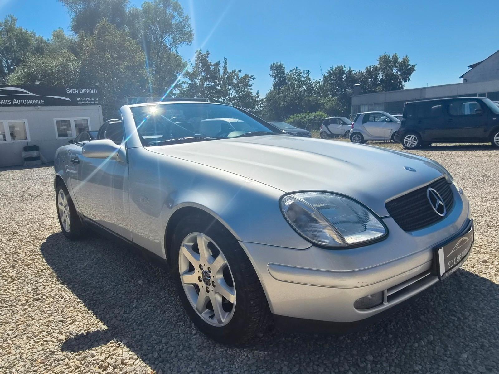 Mercedes-Benz SLK 200    58 TKM * 1 A Zustand  - Text lesen -
