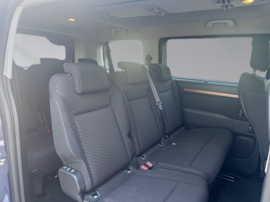 Toyota Proace 2,0-l-D L1 (8-Si.) Autm. 8Sitze Kamera AH – Bild 5