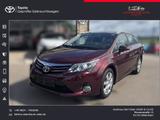 Toyota Avensis Combi 1.8 Life    149 - rote Toyota Avensis