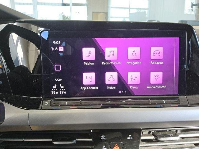 Volkswagen Golf VIII 1.5 TSI Life+Navi+RFK+LED+SHZ