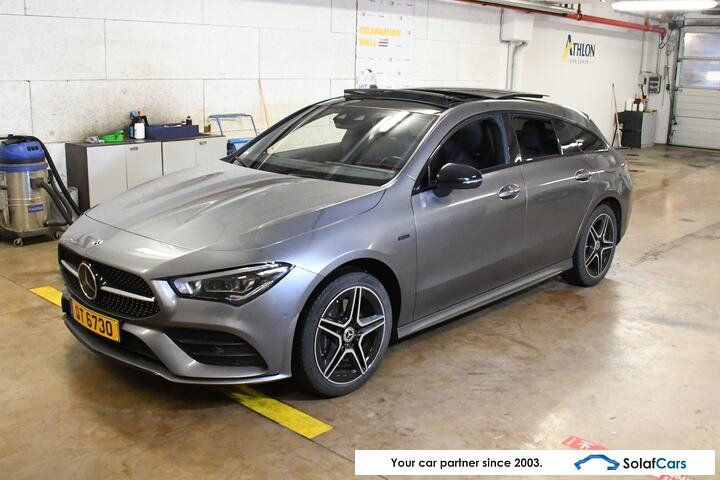 MERCEDES-BENZ CLA 250 Shooting Brake e AMG Night Aut. Pano LE