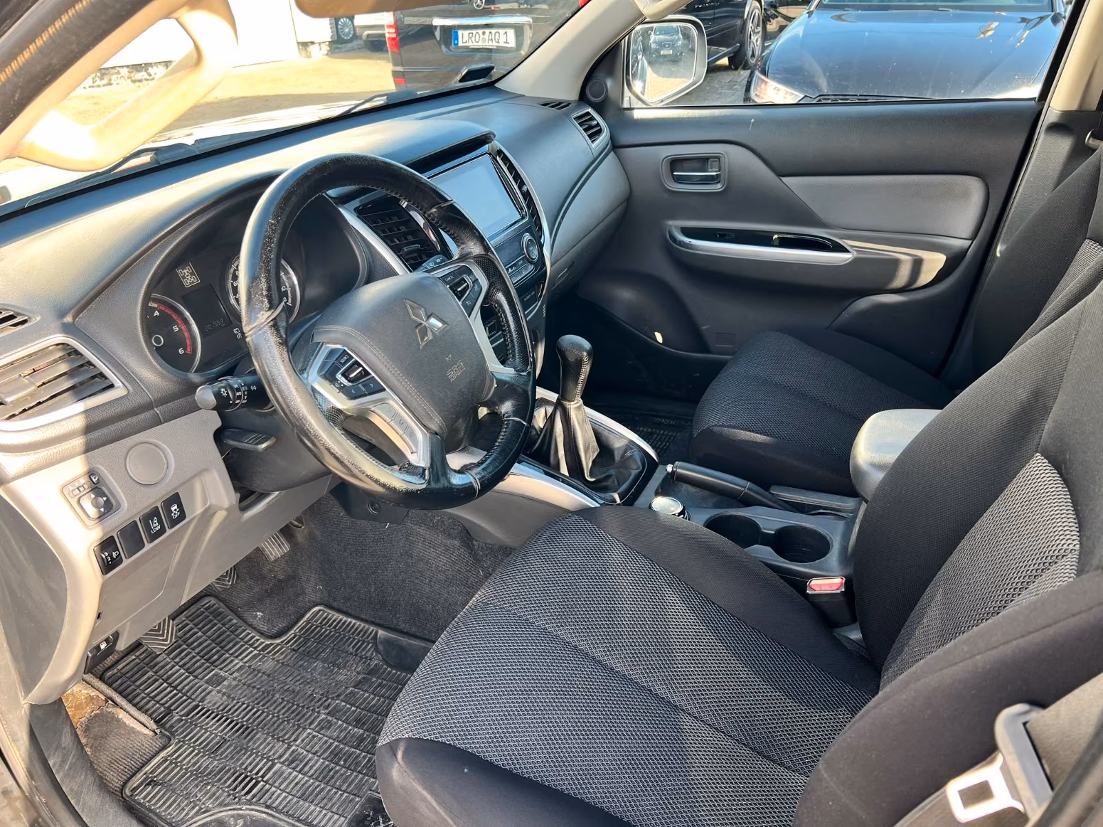 Mitsubishi L200 Edition 100 Doppelkabine 4WD/HU&AU