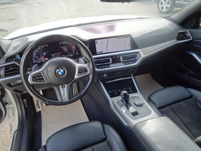 Fahrzeugabbildung BMW 330d xDrive M Sport/1.Hd/LED/Virtual/AHK/
