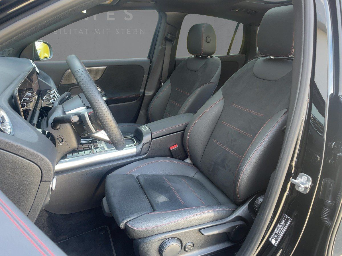 Fahrzeugabbildung Mercedes-Benz GLA 200 d AMG/Night/Pano/Kamera/AHK