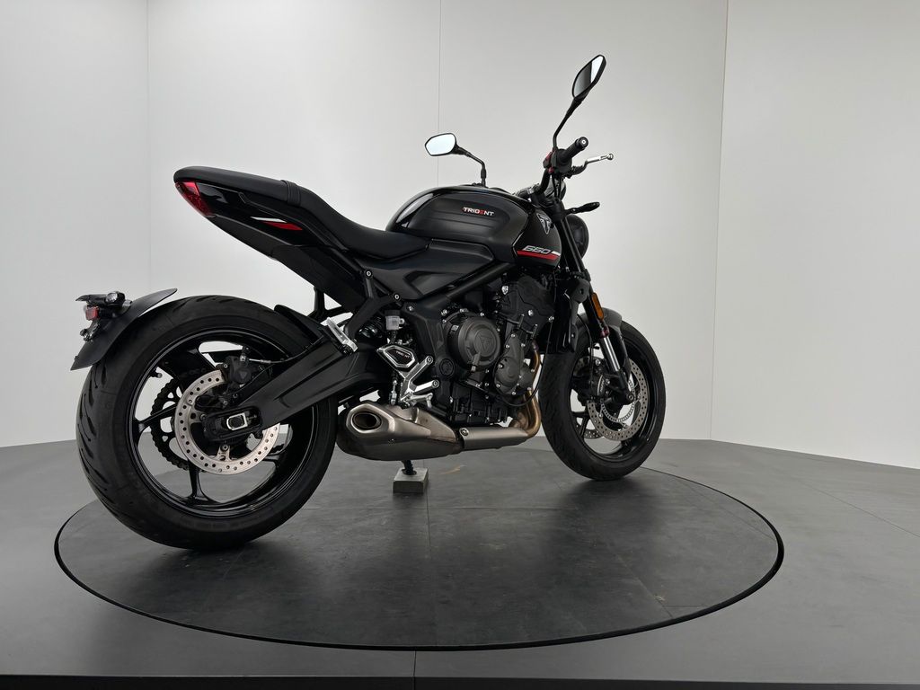 Fahrzeugabbildung Triumph TRIDENT 660 E5+ *TOP-ZUSTAND *QUICKSHIFTER