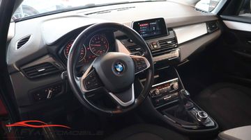 BMW 218 Active Tourer - 11