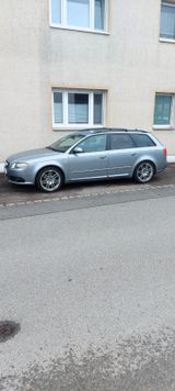 Audi A4 2.0 T FSI Avant - S Line, 8-fach bereift - Audi A4 aus 2006: Line