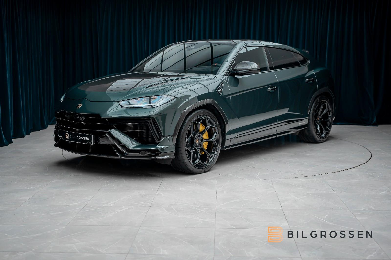 Lamborghini Urus Performante B&O Full Carbon Massage 23"