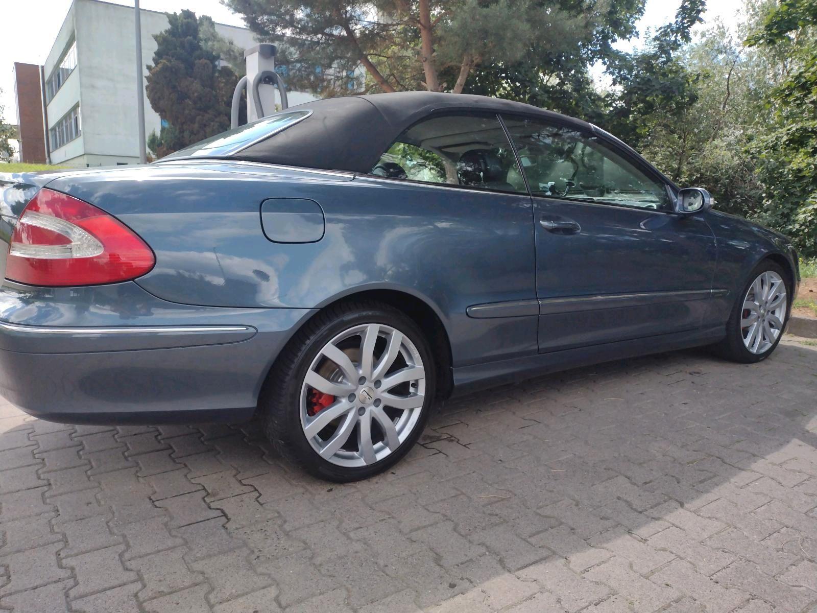 Mercedes-Benz CLK 200
