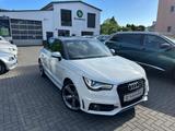 Audi A1 Sportback S line Sportpaket*NAVI*PDC*SHZ*LED - Audi A1 aus 2012: Sportback