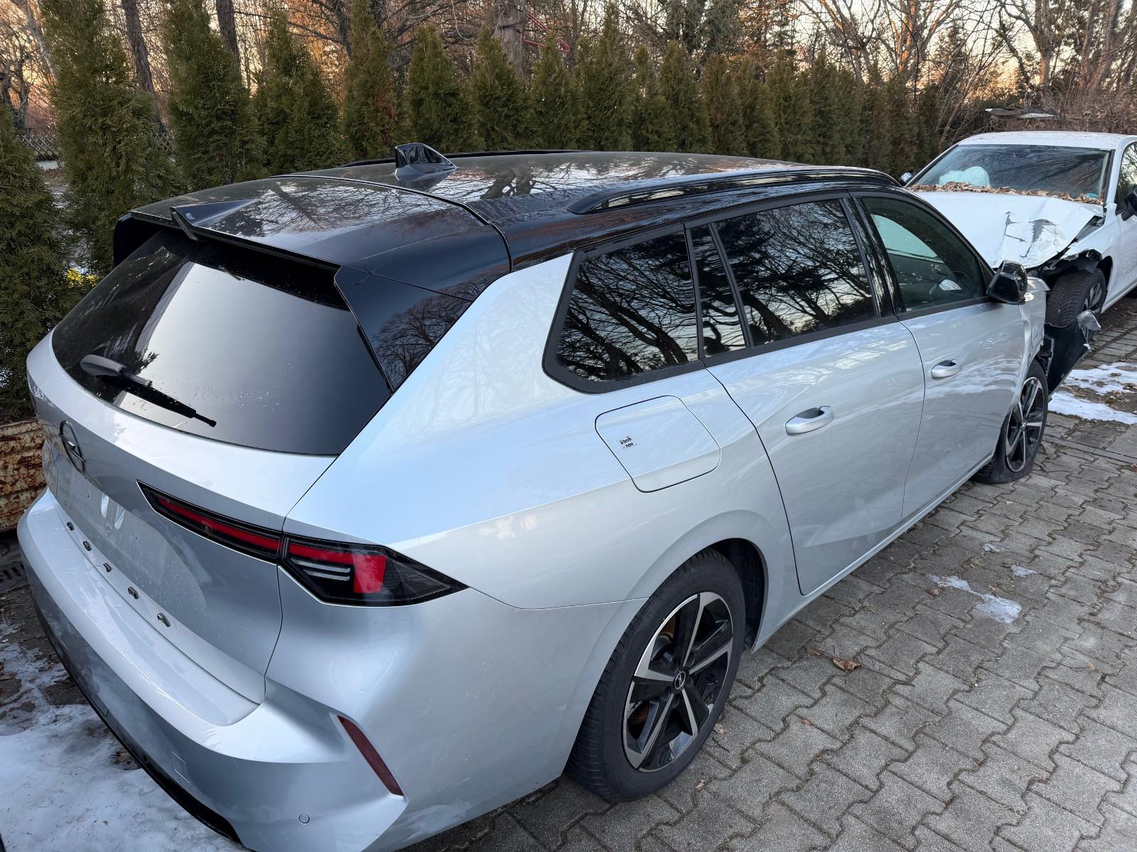 Opel Astra L Sports Tourer GS