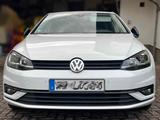 Volkswagen Golf VII IQ.DRIVE 1.6 TDI LED ACC PDC Klima usw. - mit Diesel-Antrieb: Us