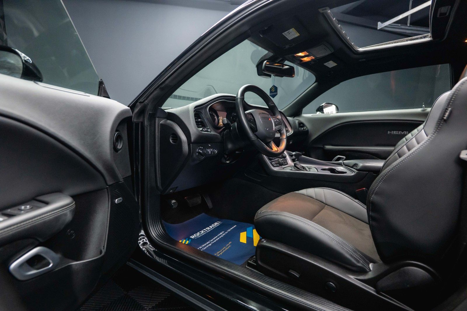 Fahrzeugabbildung Dodge Challenger 5.7 V8 R/T SRT Performance *LED*19%*