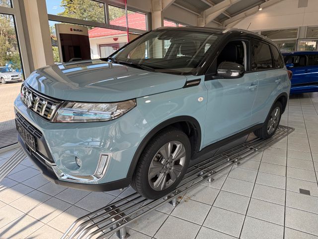 Suzuki Vitara 1.5 Hybr. Comf. 4x4 Automatik mit AHK