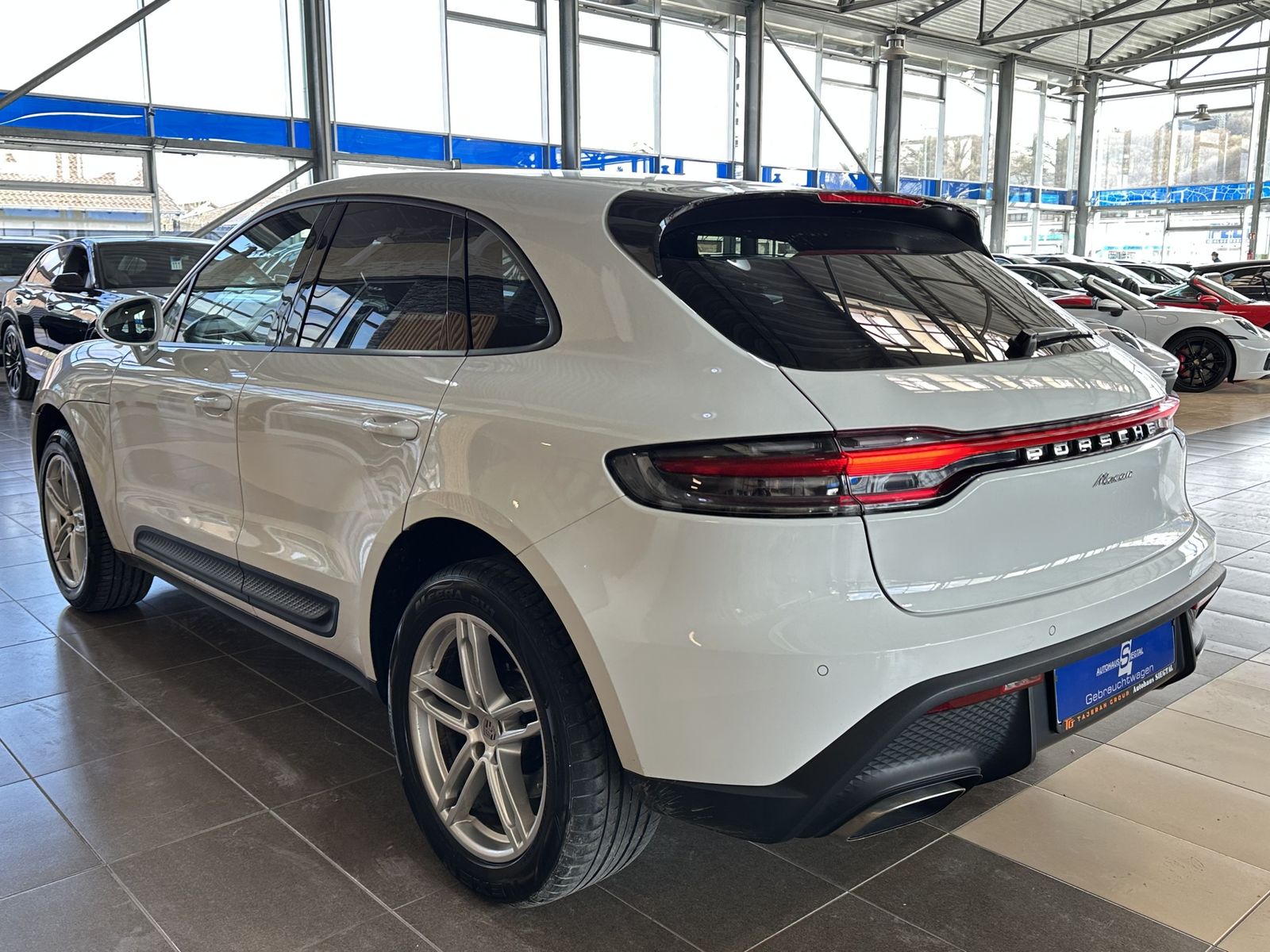 Porsche Macan Allrad*R.Cam*Navi*Leder*SHZ*LED*Tempomat foto 4