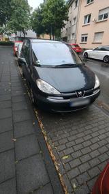 Peugeot 807 2.0 HDI 136PS - Peugeot 807 mit Diesel-Antrieb: Navigationssystem