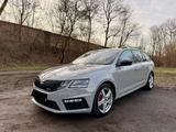 Skoda Octavia 2.0 TSI DSG RS Combi RS - Skoda Octavia in Bochum