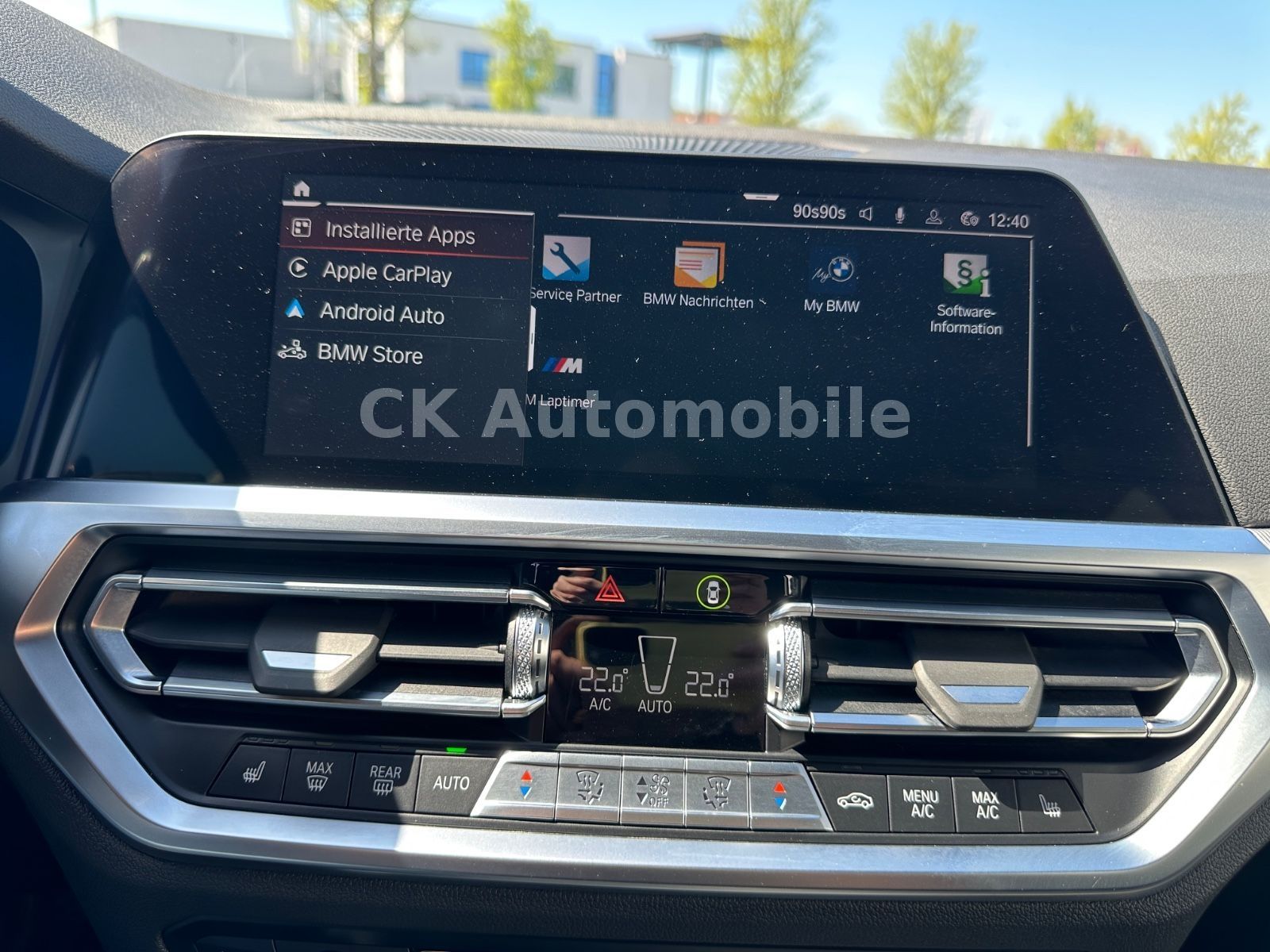 Fahrzeugabbildung BMW 318d Touring Sport-Line/Shadow-Line/Navi/Laser