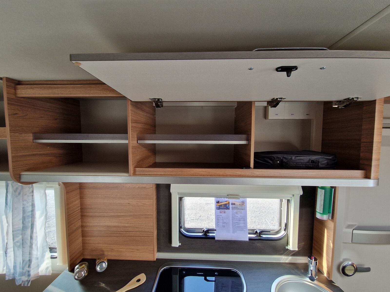 Fahrzeugabbildung Weinsberg CaraOne 420 QD