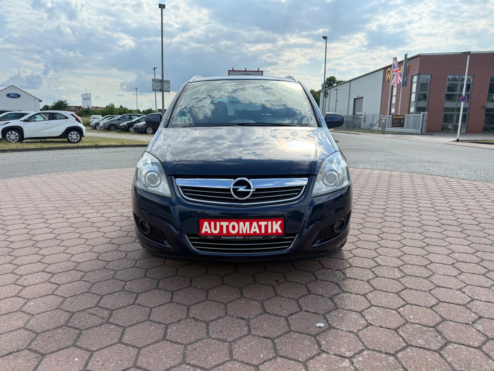 Opel Zafira B Family Plus