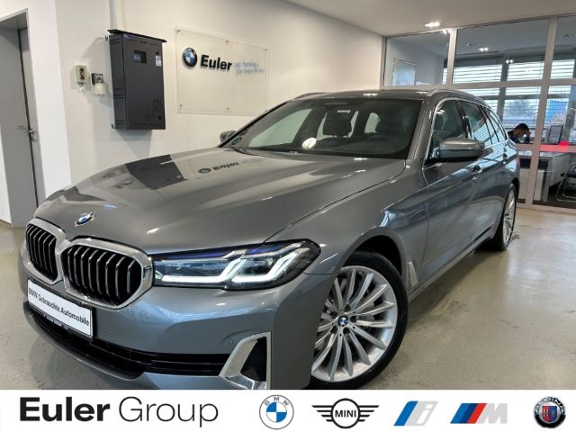 BMW 540 d xDrive Touring HUD Pano Navi Leder Laserli