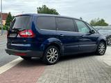 Ford Galaxy Ghia 7 Sitze Panaroma GuterZustand - Ford Galaxy in Frankfurt (Main)