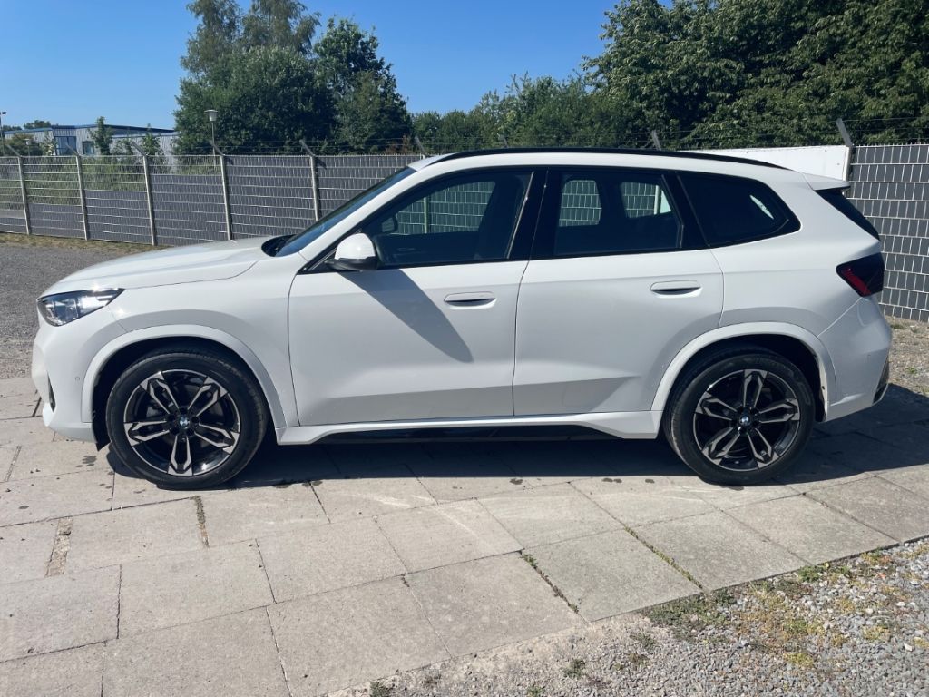 BMW X1 23d xDrive M Sport Driv.Assist Plus Har Kar! foto 5