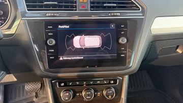Volkswagen Tiguan - 4