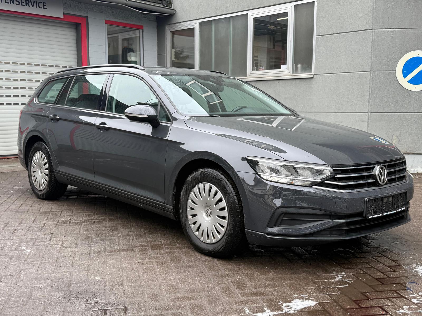 Volkswagen Passat Variant 2.0 TDI DSG LED+NAVI+SHZ+AHK+KAM+