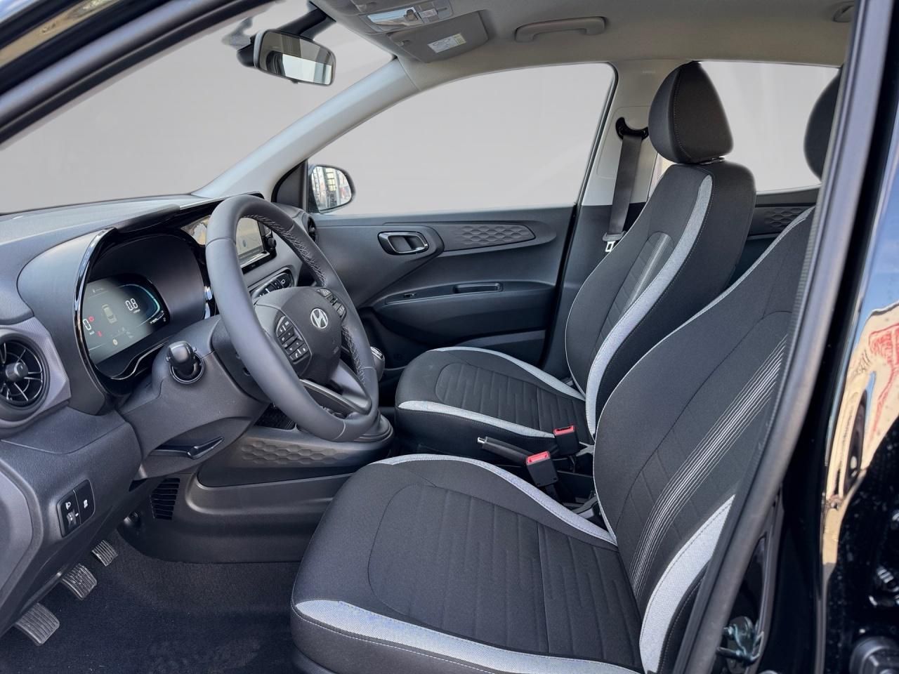 Fahrzeugabbildung Hyundai i10 Trend, Komfortpaket Navi*8ZollTouch*Carplay
