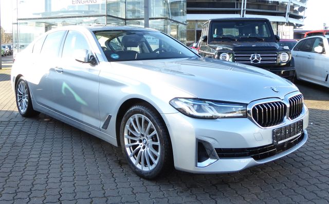 BMW 520 d Hybrid Luxury Line Navi SHD PDC Leder